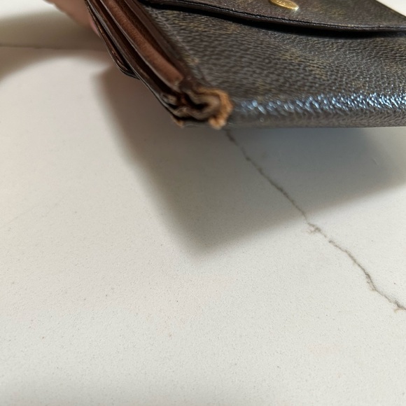 Louis Vuitton Wallet Double Snap Monogram - Picture 7 of 11